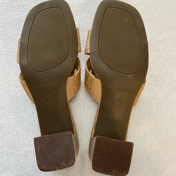 C.B. Collections “Trisha” slip on sandals - Picture 5 of 9